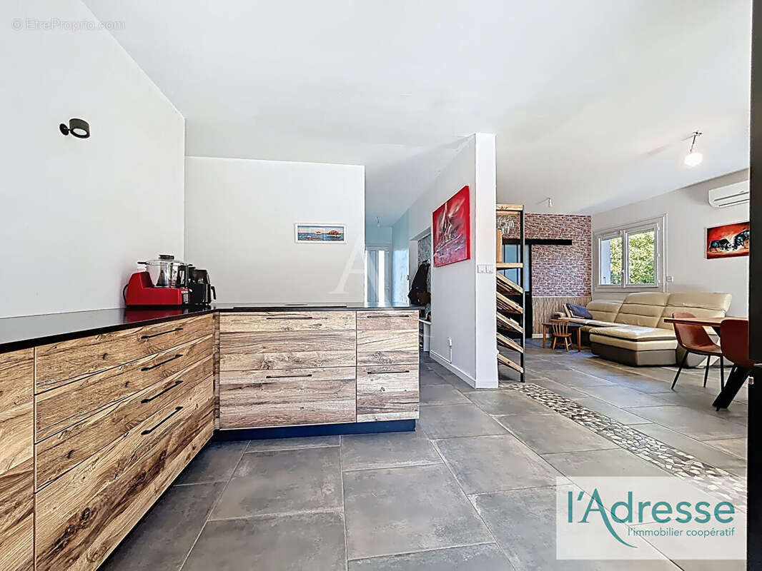 Maison à CASTELGINEST