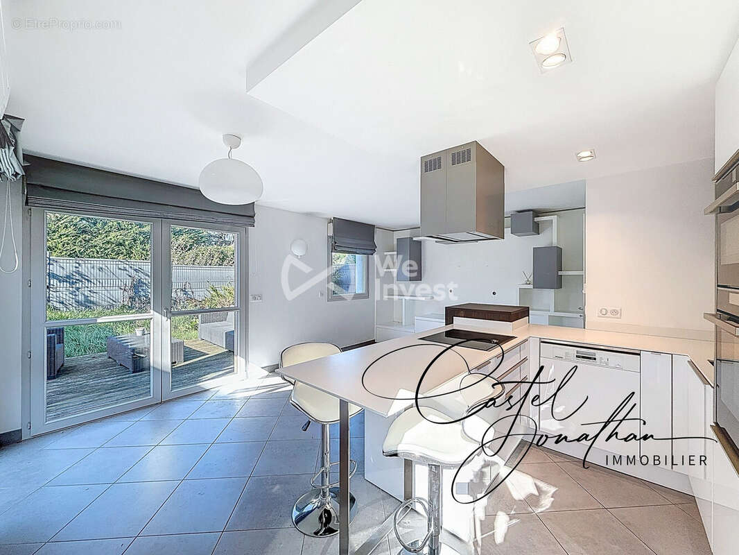 Appartement à SAINTE-CONSORCE