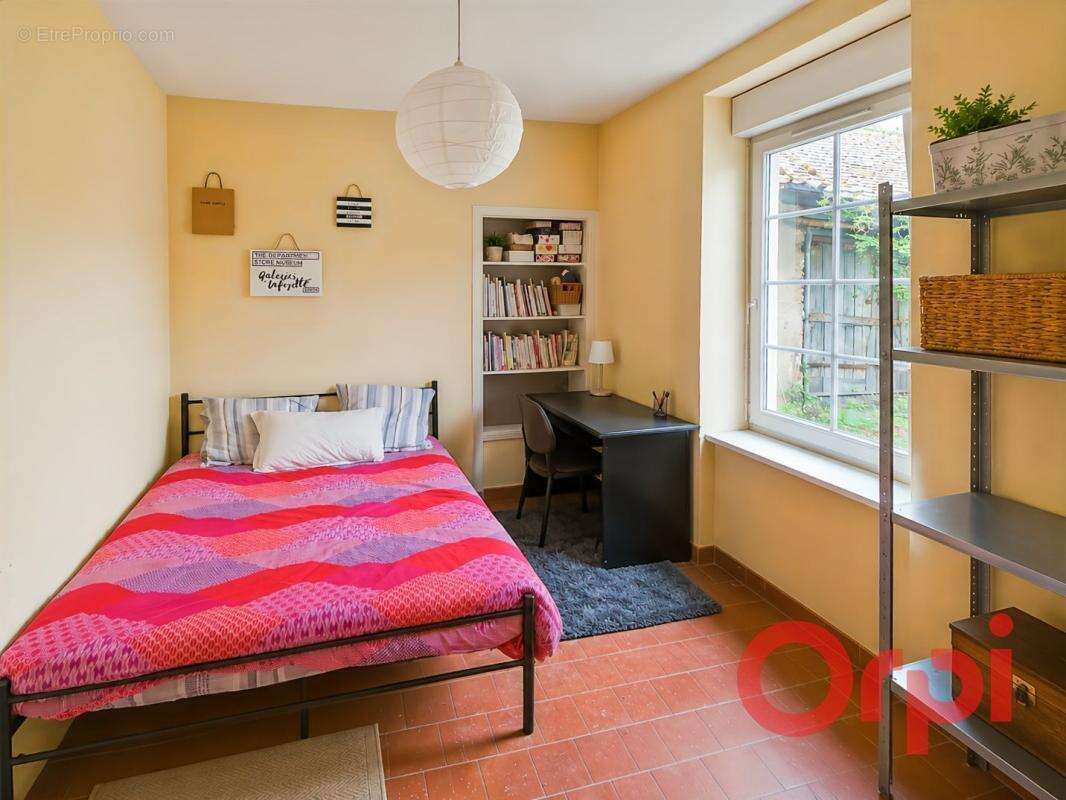 Maison de plain-pied avec maisonnette indépendante - photo 4