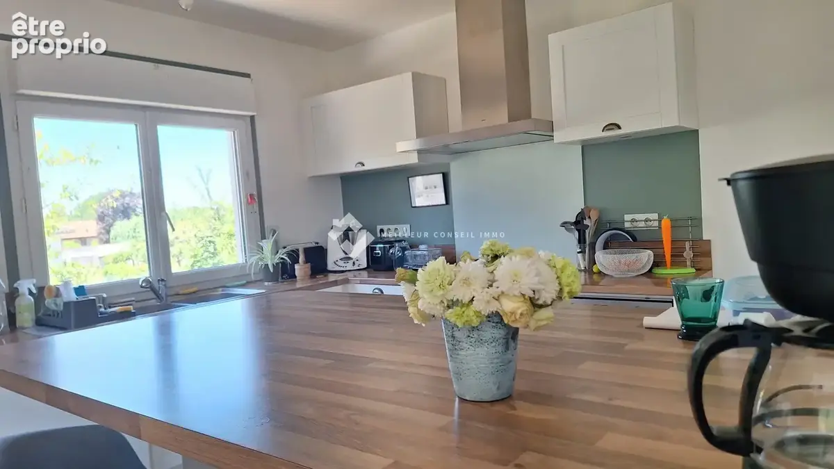 Maison 6 pièces 158 m² à vendre à Fontaine-Le-Comte (86240) - photo 2