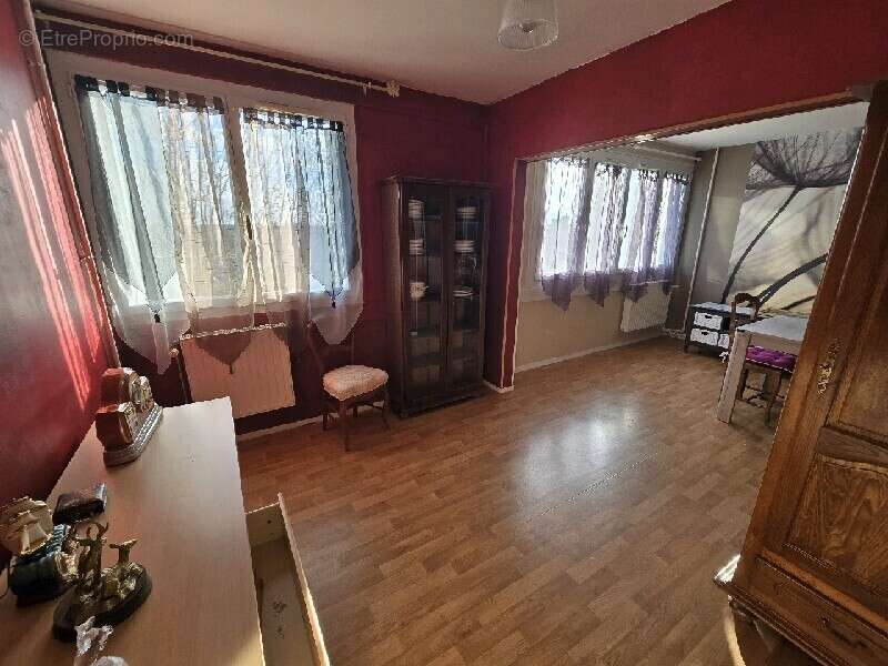 Appartement à NONANCOURT