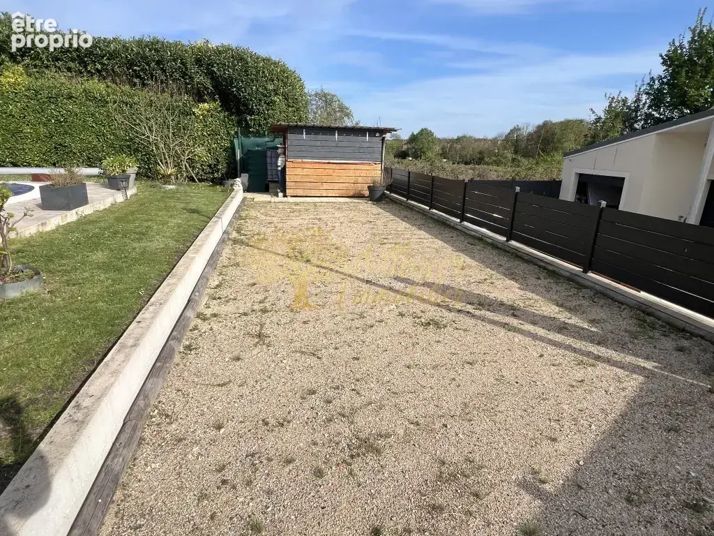 Pavillon familial avec piscine - photo 16