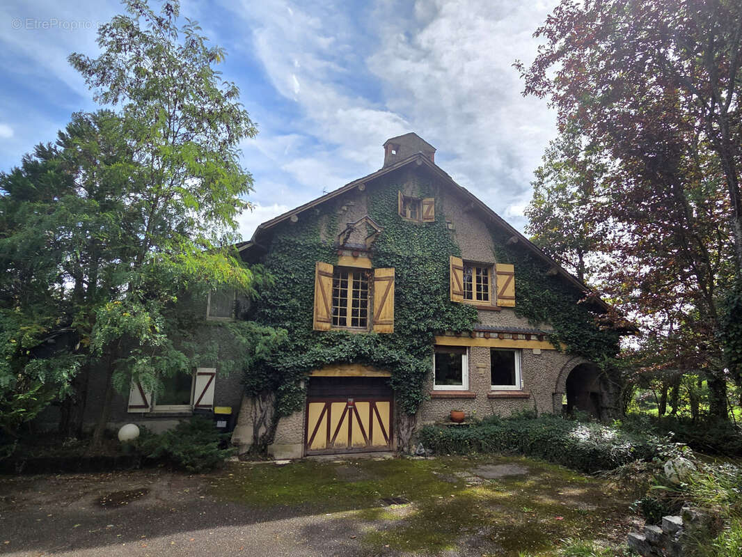 Maison à BELLERIVE-SUR-ALLIER