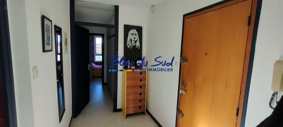 entree - Appartement à PERPIGNAN