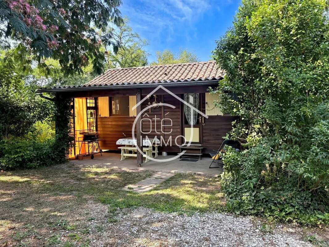 COURS DE PILE : Charmante maison 5 pièces de 151m² avec piscine et accès à la Dordogne - photo 8