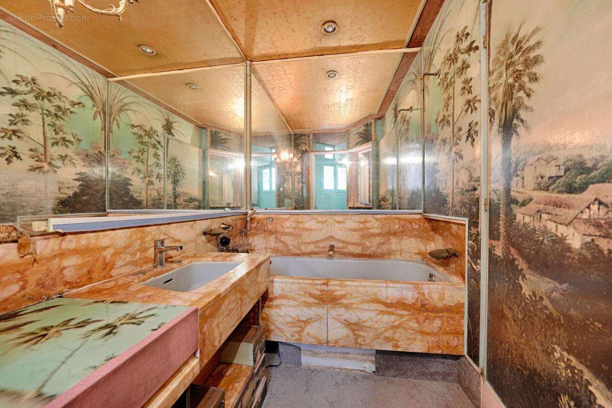 Appartement à ISSY-LES-MOULINEAUX