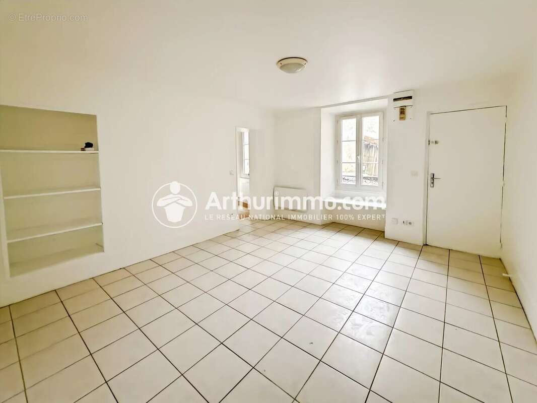 Appartement à SOISY-SUR-SEINE