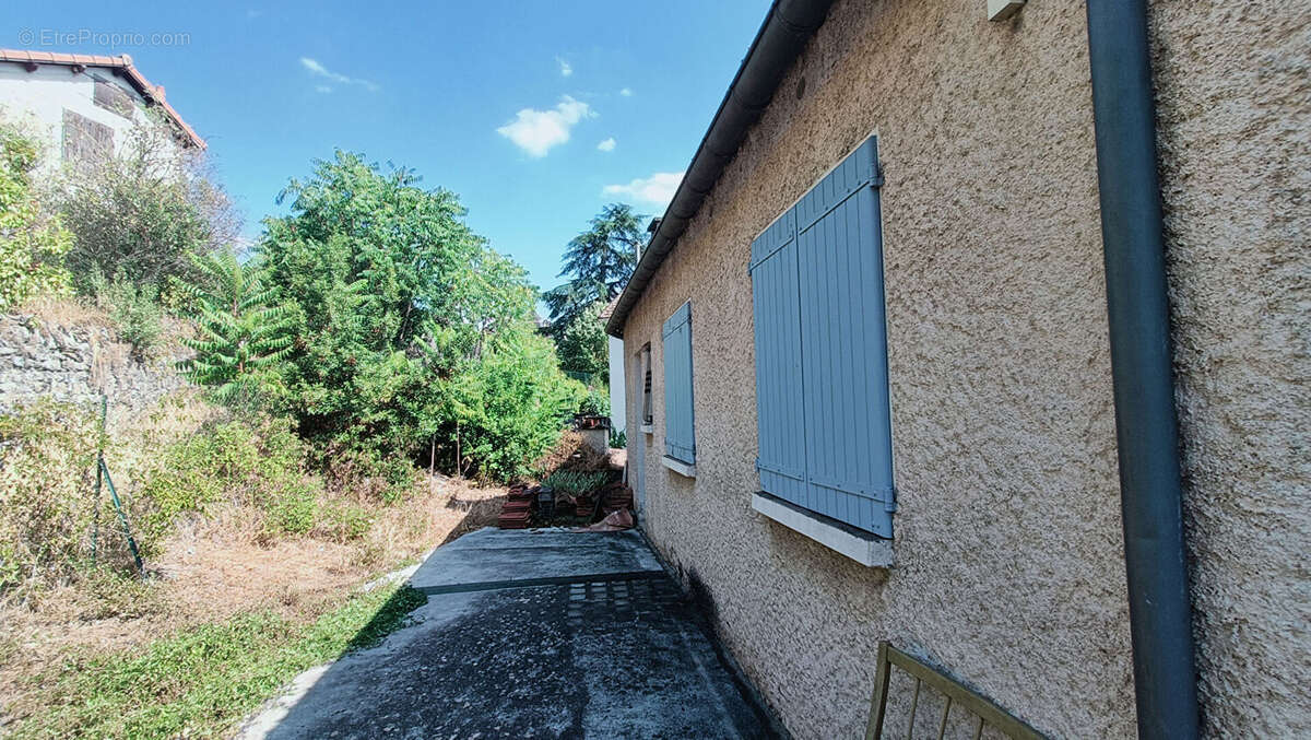 Maison  provençale Millau 7 pièces avec terrain proche centre ville 192m2 - photo 16