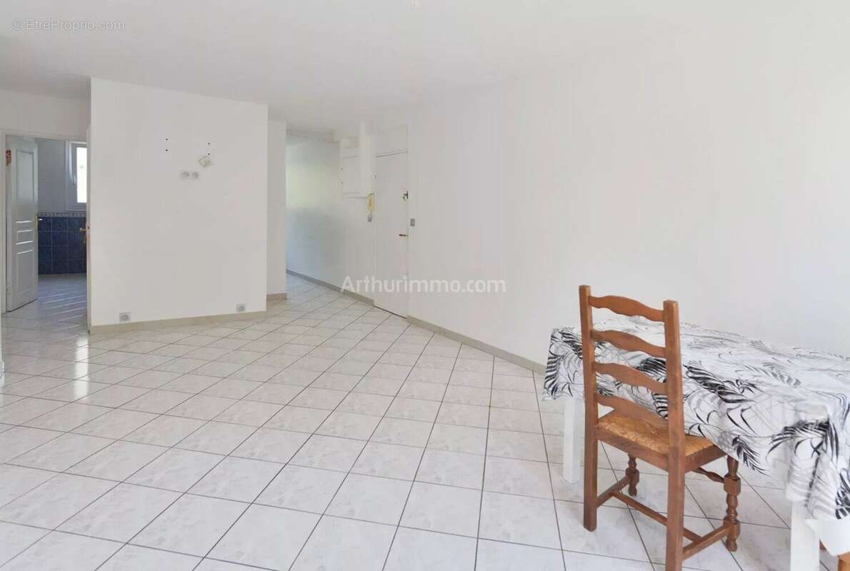 Vente Appartement Crosne(91560) 164 000ï¿œ - photo 7