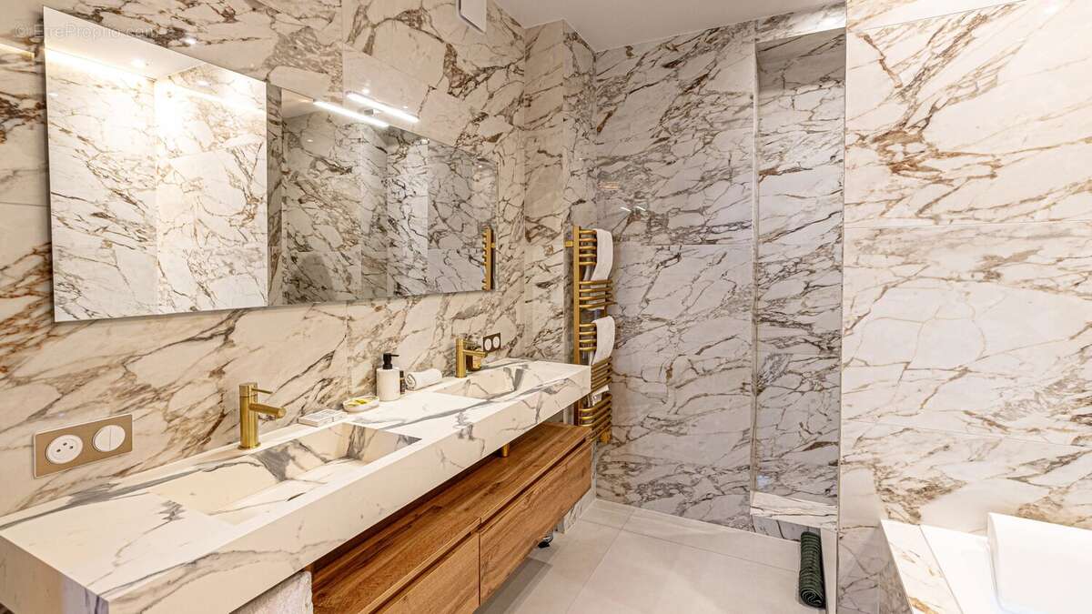 En exclusivité – Magnifique appartement T2 rénové avec prestations haut de gamme - photo 10