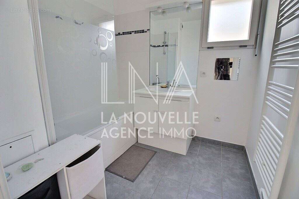 Appartement à ROMAINVILLE