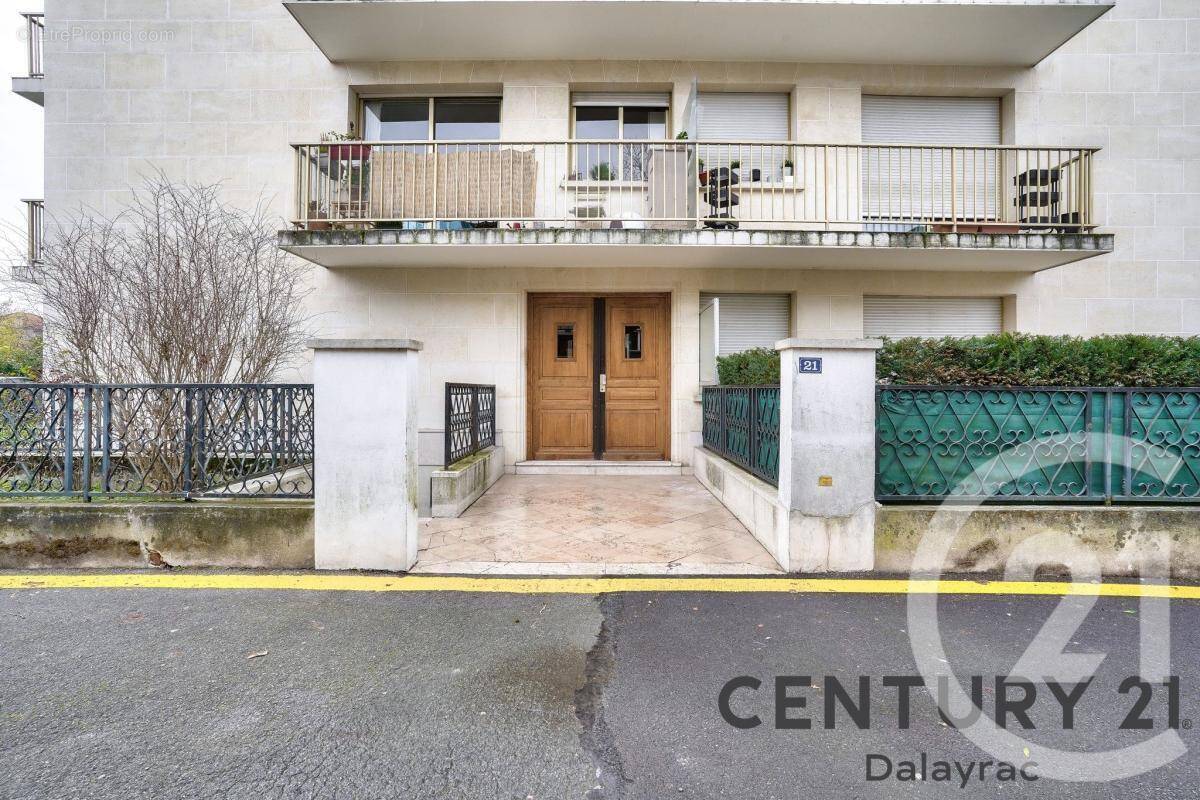 Appartement à FONTENAY-SOUS-BOIS