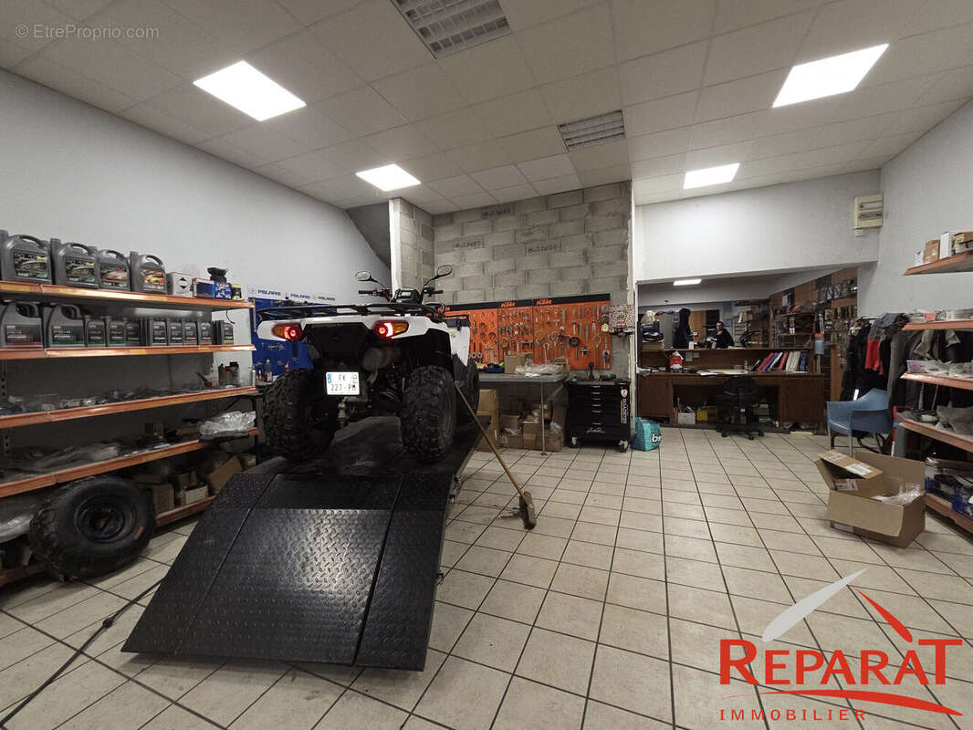 Commerce à SAINT-CLEMENT