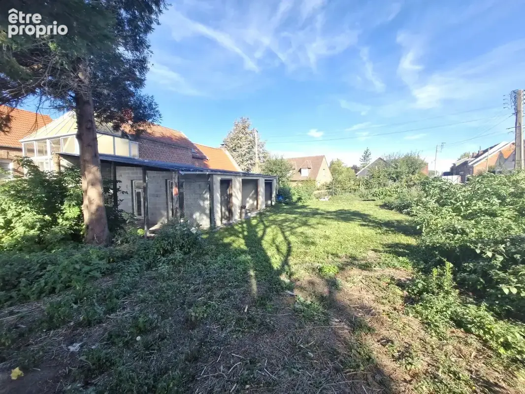 Solesmes – terrain à bâtir de 910 m² - photo 2