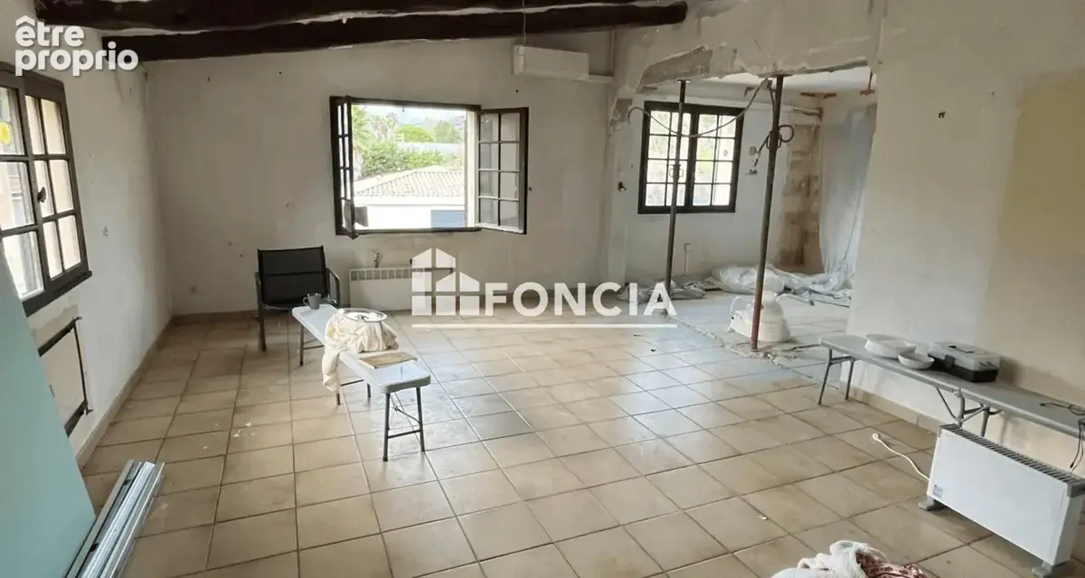 Saint-paul-de-vence — un haut de villa aux volumes exceptionnels 3 ou 4 chambres selon vos besoins - photo 2