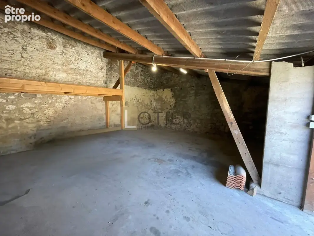Maison familiale 136 m2 + 90 m2 de garages et dépendances   Un bien rare à Capendu - photo 27