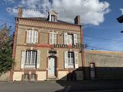 Maison à CHATEAU-PORCIEN