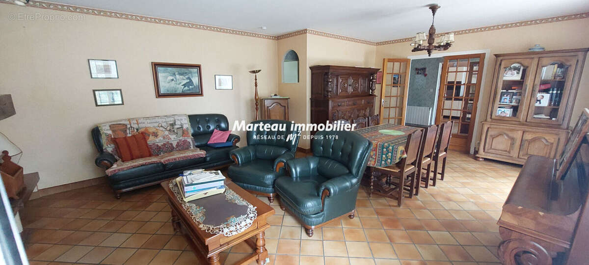 Maison à YVRE-L&#039;EVEQUE