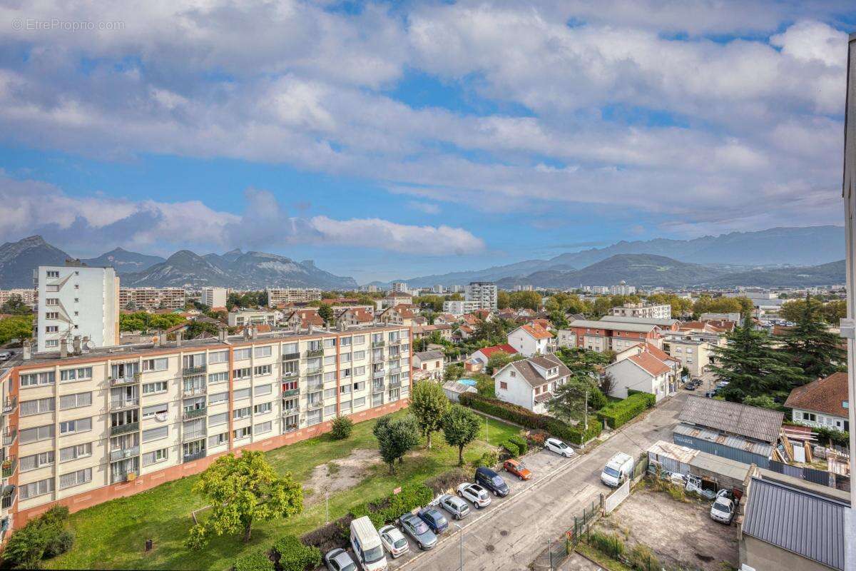 Appartement à ECHIROLLES