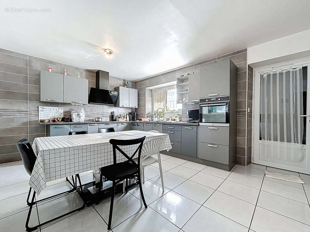 Maison à BRIVE-LA-GAILLARDE