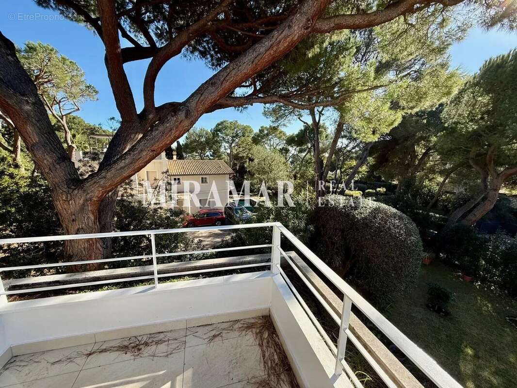 Appartement à SAINT-JEAN-CAP-FERRAT