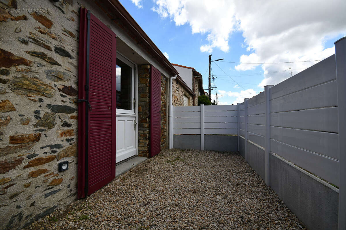 Maison à SAINT-JEAN-DE-BOISEAU