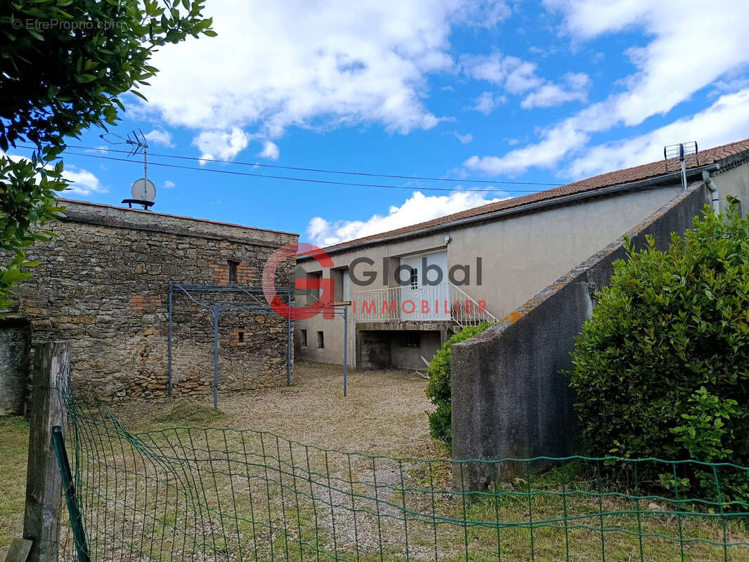 Saint‑Christol‑lès‑Alès   Ensemble immobilier à fort potentiel - photo 4