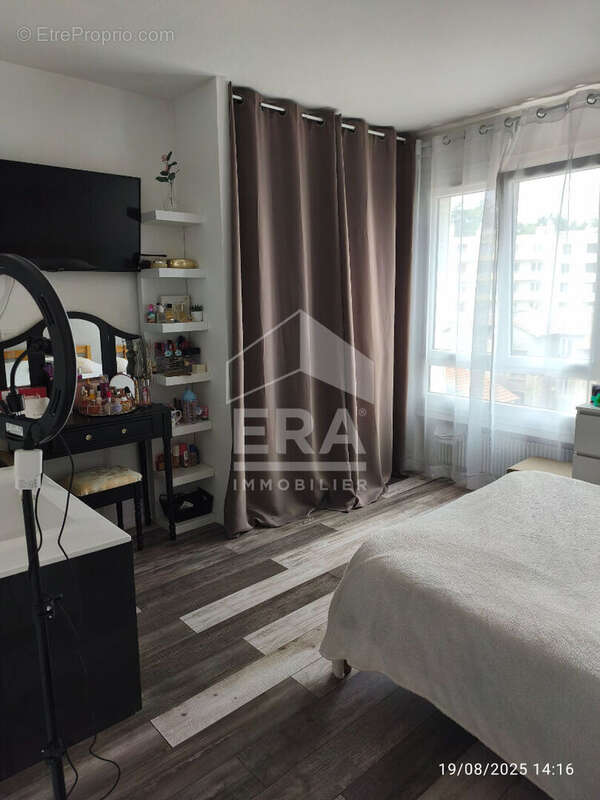 Appartement 125m² à saint-étienne - photo 12