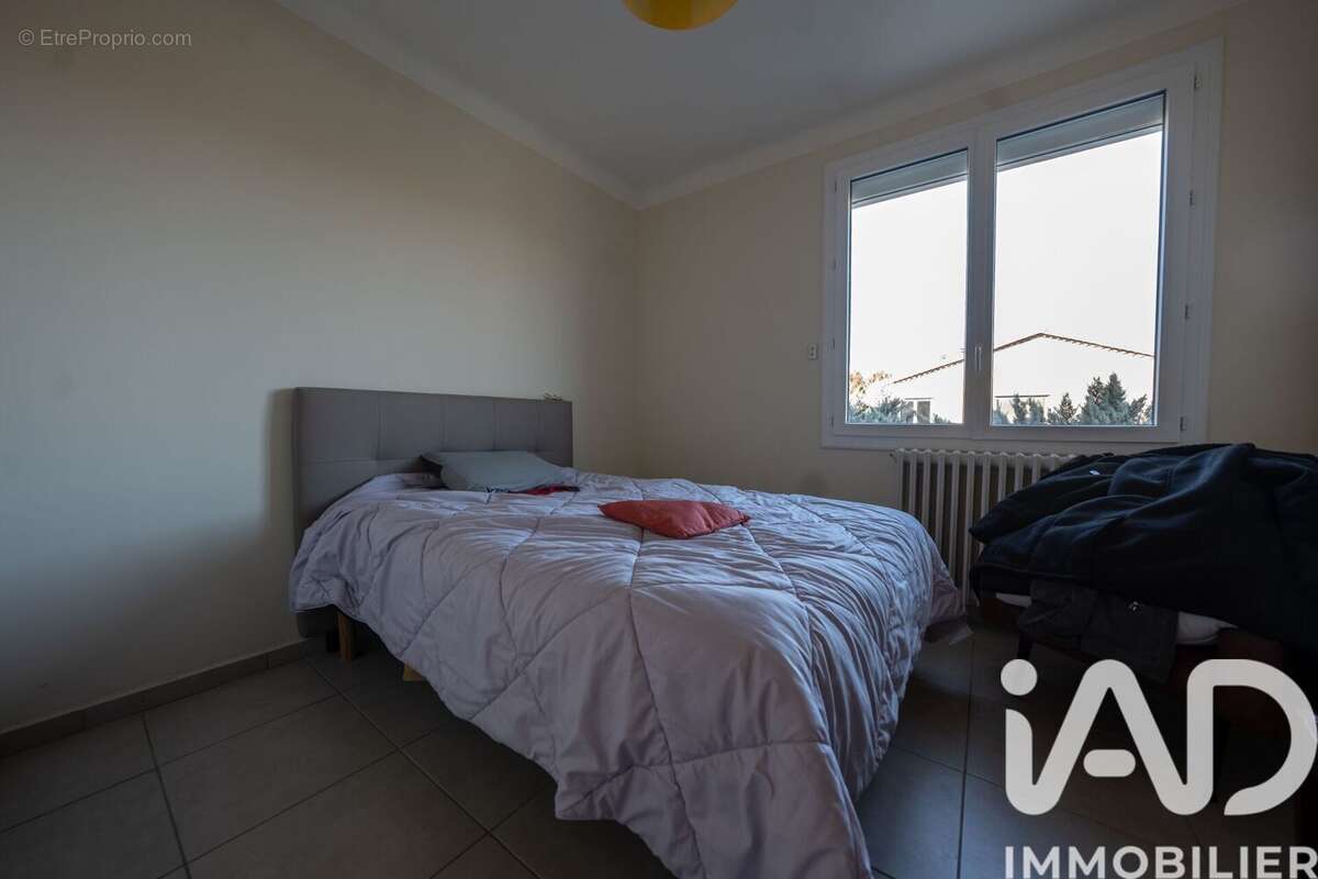 Photo 6 - Maison à SAINT-ETIENNE-DE-FONTBELLON