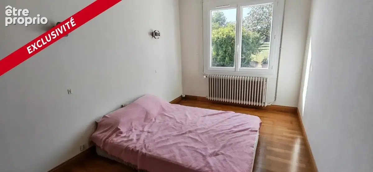 Maison 6 pièces 85 m² à vendre à Saint-Jean-D'angely (17400) - photo 9