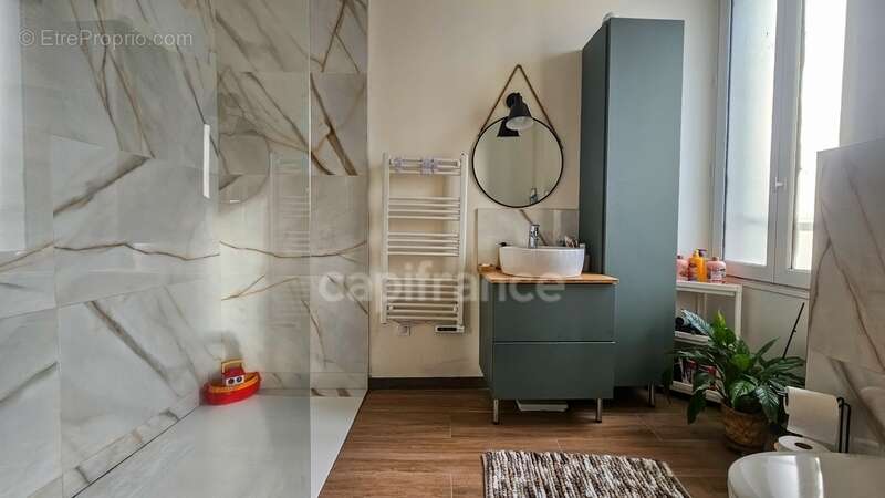 A vendre ETAMPES (91) . Maison en très bon état, 6 pièces, cave, cour et jardin clos - photo 6