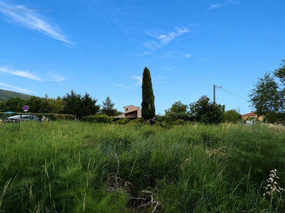 Terrain à DRAGUIGNAN