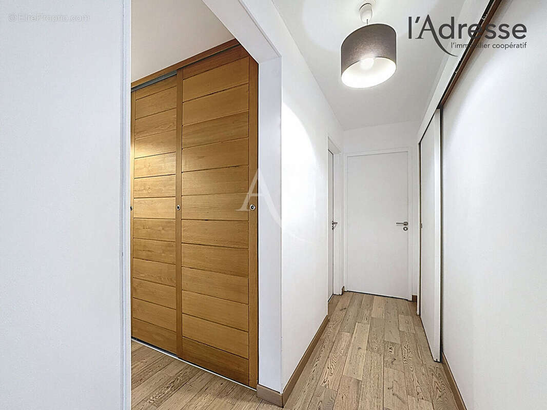 Appartement à PUTEAUX