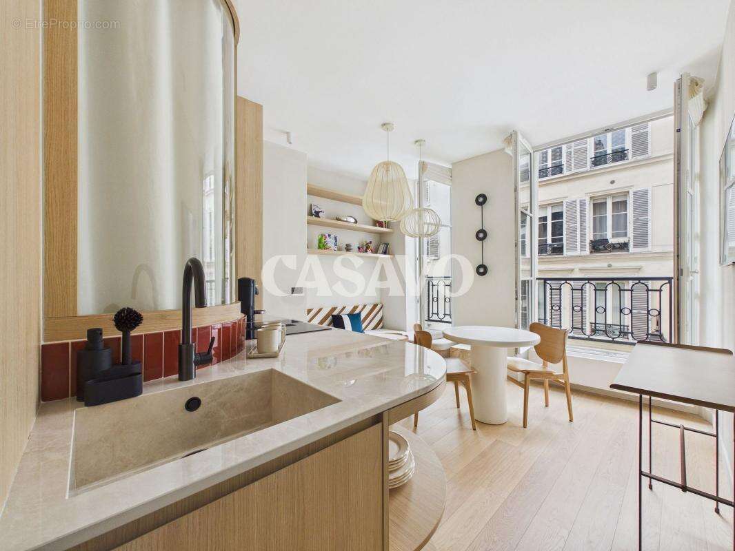 Appartement à PARIS-4E