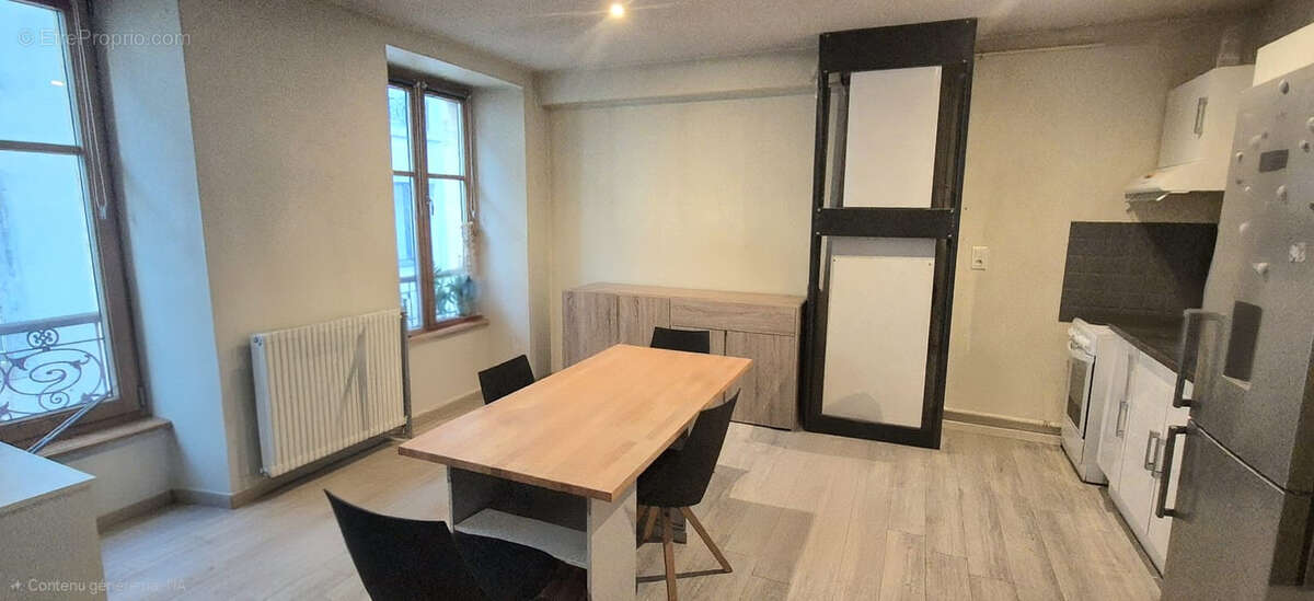 Appartement à MORTEAU