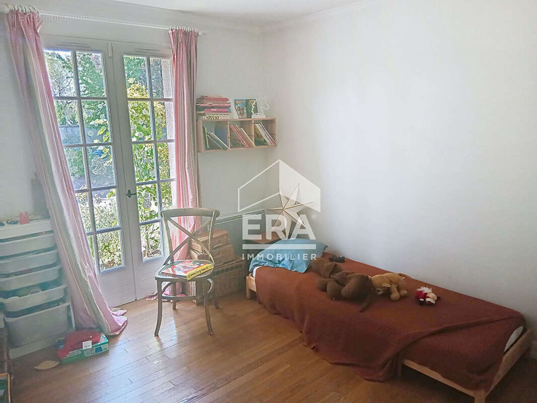 Maison idividuelle 169 M2,et sa grande piscine,terrain 1175 M2 - photo 7