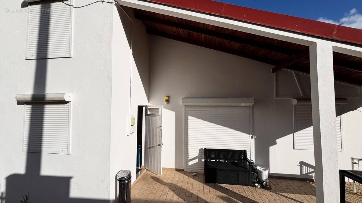 Photo 1 - Maison à FORT-DE-FRANCE