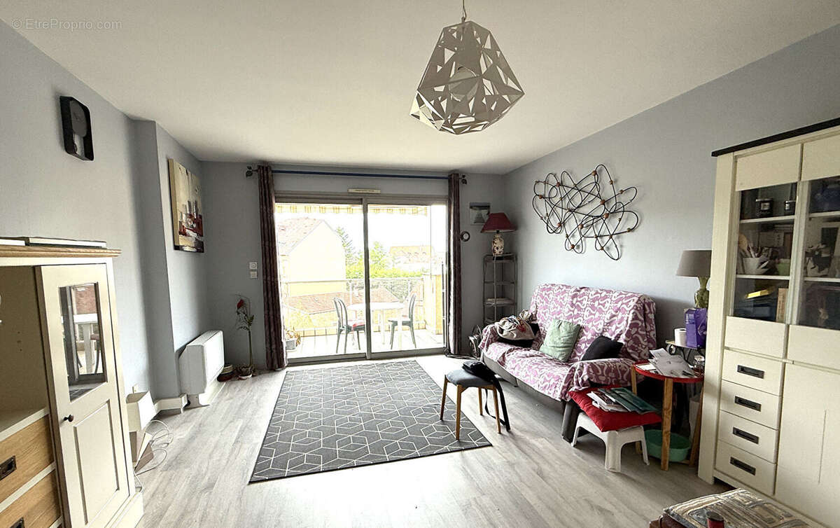 Appartement à LONS-LE-SAUNIER