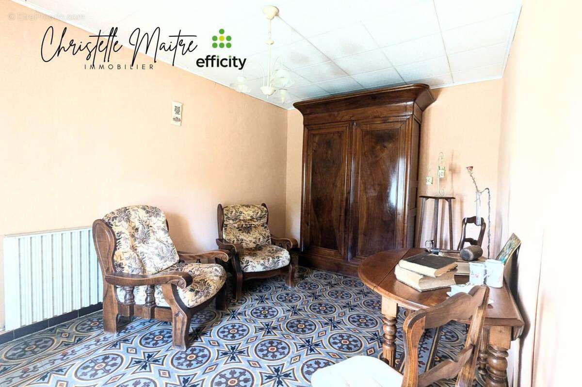 Maison à SAINT-MARTIN-DE-CRAU