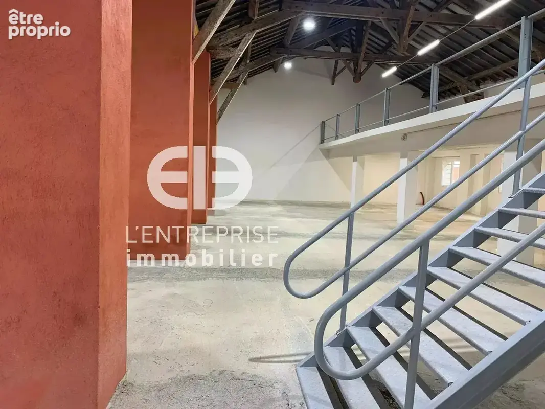 À vendre – nice est – ensemble immobilier mixte entrepot - habitations intégralement loué - photo 8