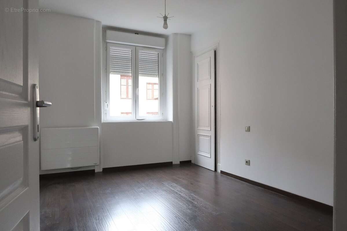 Appartement à SAINT-ETIENNE