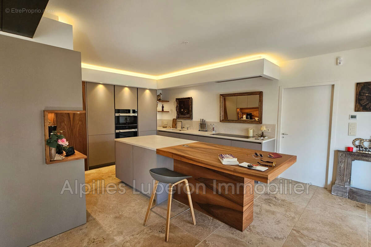 Maison à EYGALIERES