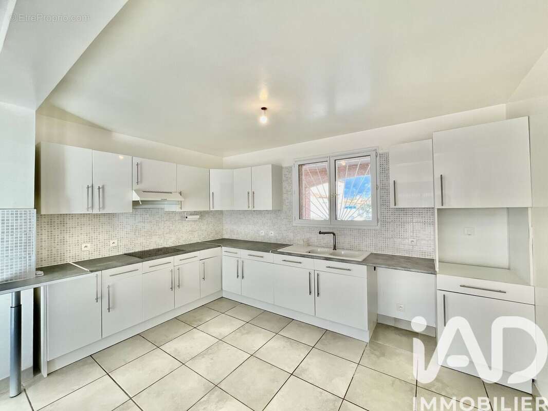 Photo 5 - Maison à LEZIGNAN-CORBIERES