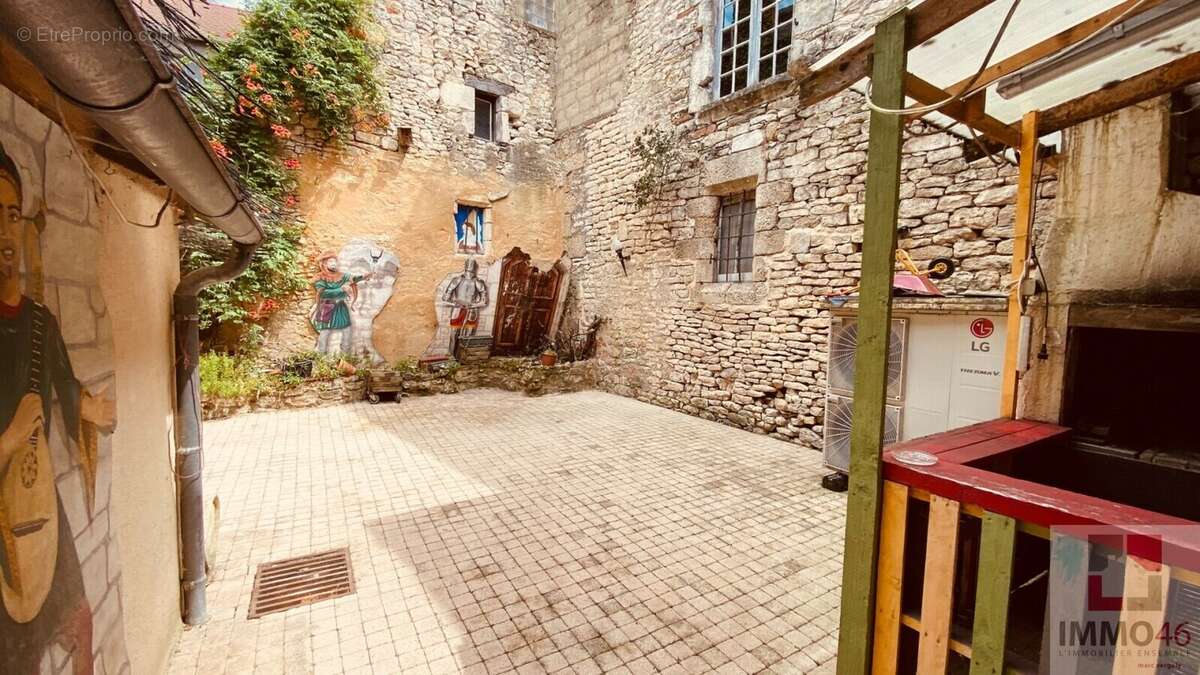 Maison 315 m² à Souillac  - photo 7