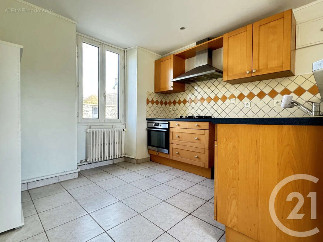 Maison 165 m² à Le Mesnil-Simon  - photo 3