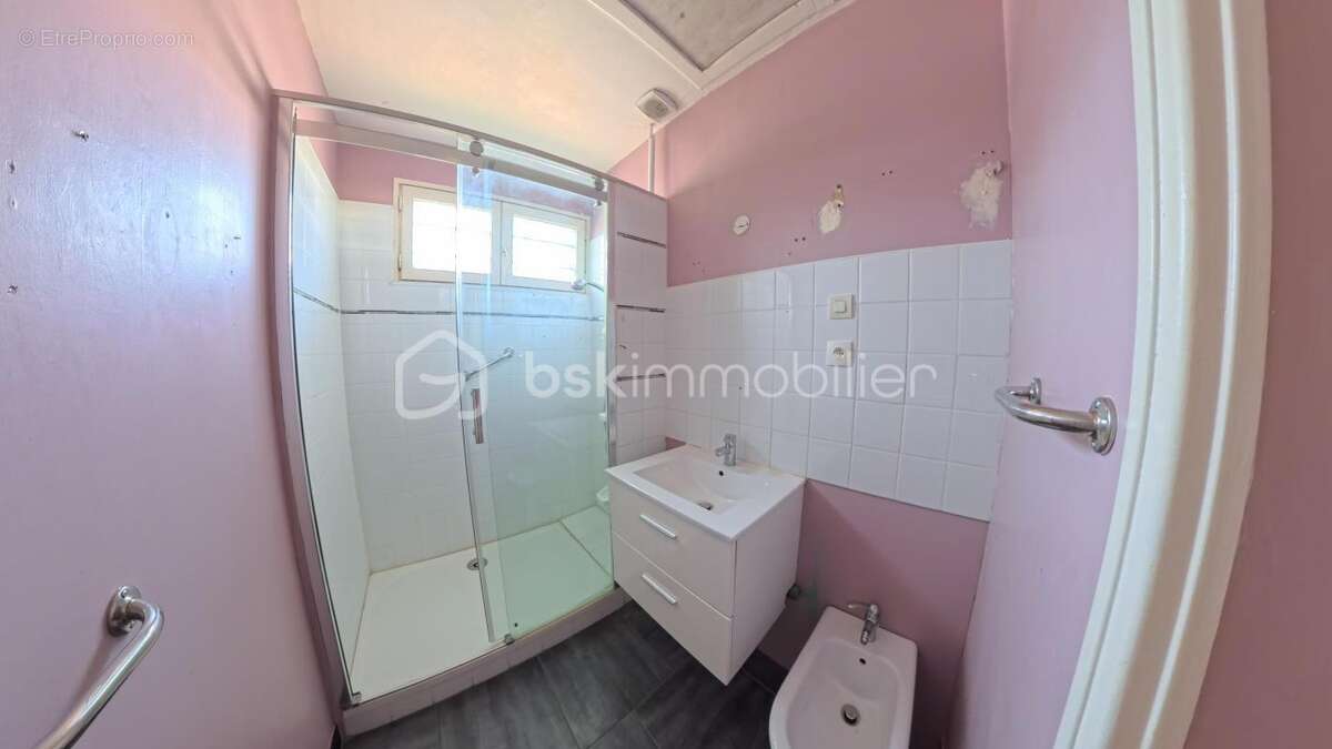 Maison 84 m2. Plain-pied de charme avec Jardin Arboré & Double Garage - photo 16