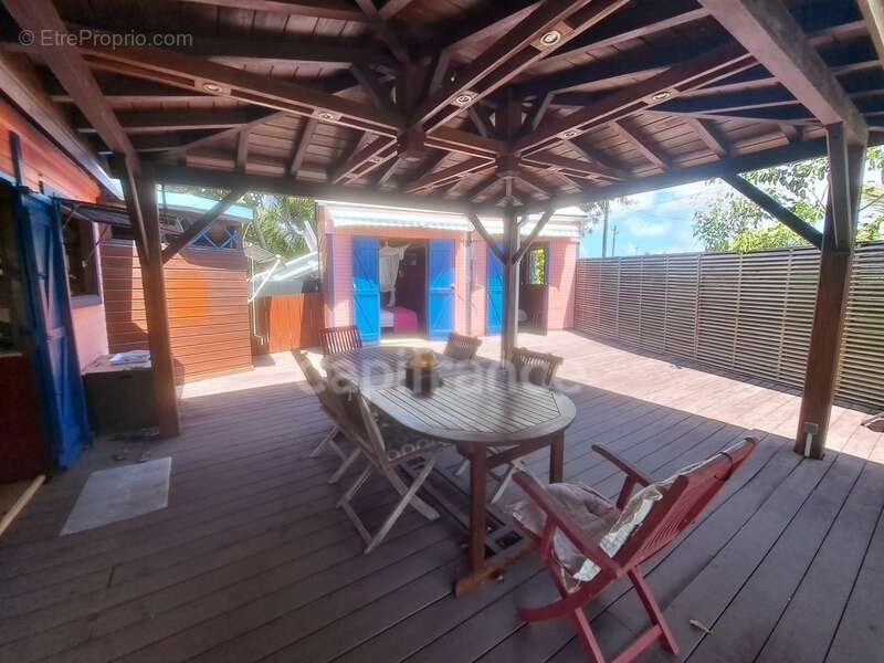 Maison à SAINTE-ANNE