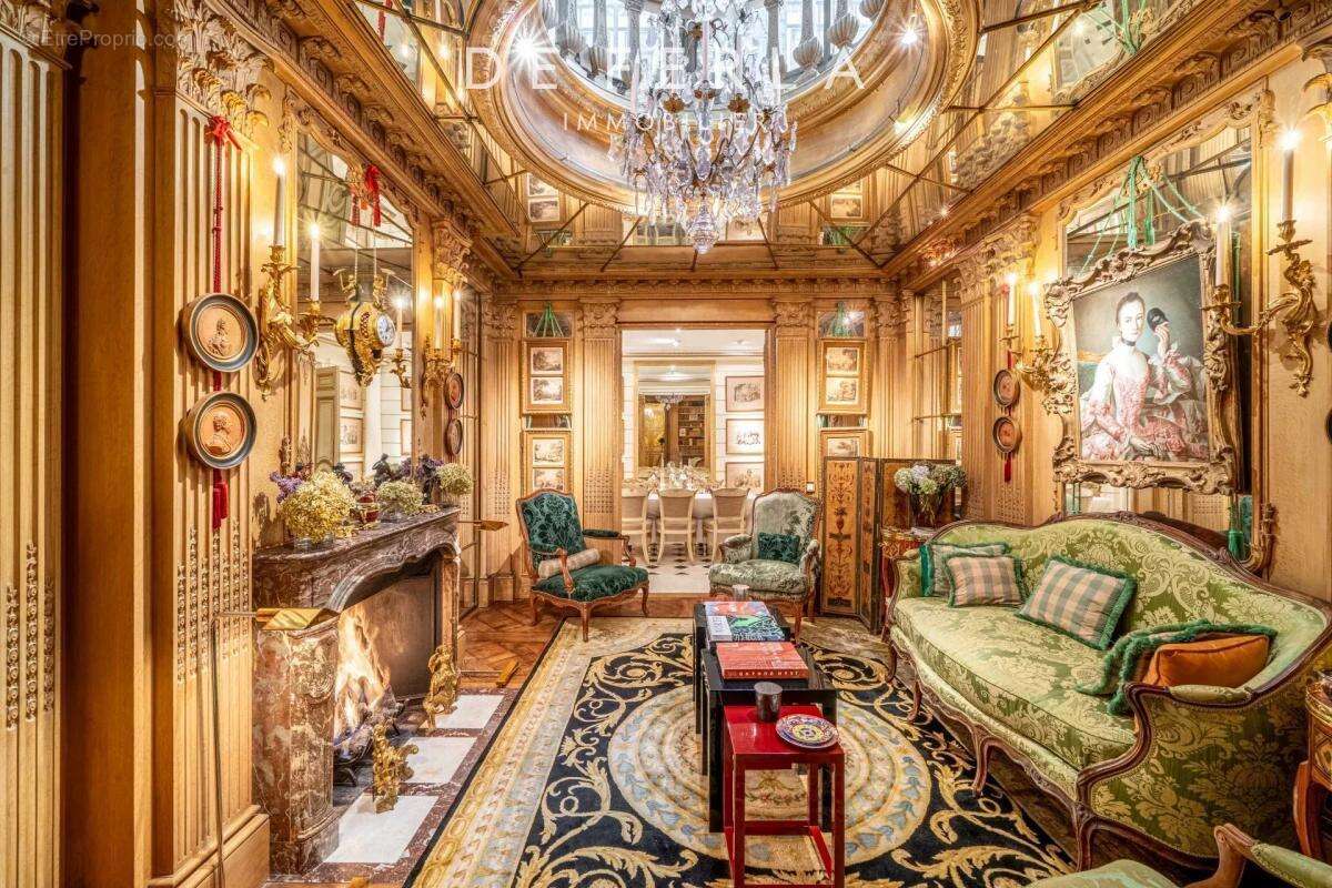 Appartement à PARIS-1E