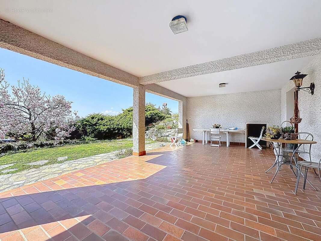 Photo 2 - Maison à COUBLEVIE