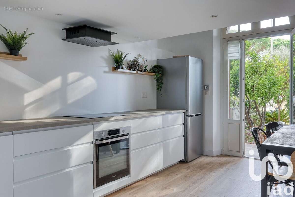 Photo 5 - Appartement à SAINT-CYR-SUR-MER